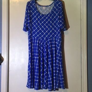 LuLaRoe Nicole Dress